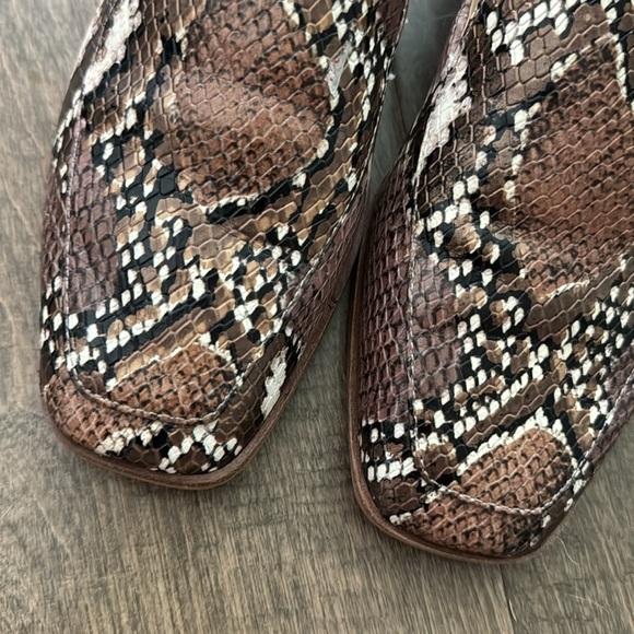 Vince Camuto Snake Print Flats - Brown and Black - Picture 2 of 7